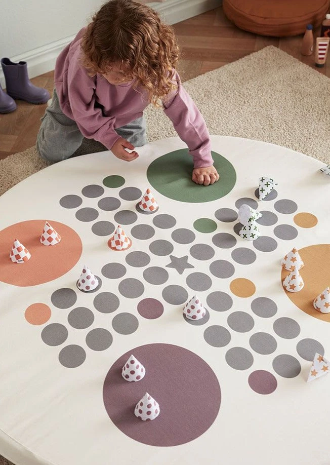 Kids Concept Speelkleed Ludo 110 Cm 5 Kids Concept Speelkleed Ludo 110 Cm - Afbeelding 3