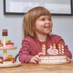 Tender Leaf Toys Verjaardagstaart Chocolade 3 Jr+ -Janob Verkoop TenderLeafToysverjaardagstaartchocolade3jr 4608283b