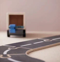 Kids Concept Autobaan Aiden 1 Jr+ -Janob Verkoop kids concept autobaan aiden 1000425 h