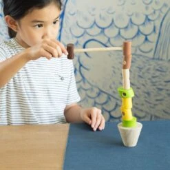 Plan Toys Stapel En Rijgspel 3 Jr+ -Janob Verkoop plan toys houten stapel en rijgspel 4638h