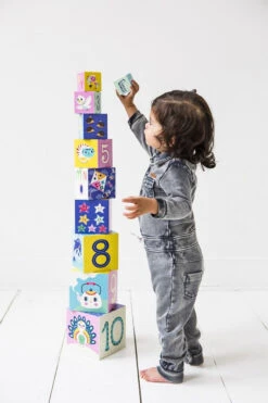 Petit Monkey Stapeltoren 1 Jr + 16 Petit Monkey Stapeltoren 1 Jr + -Janob Verkoop stacking blocks pmg004 atmos 2 web 1
